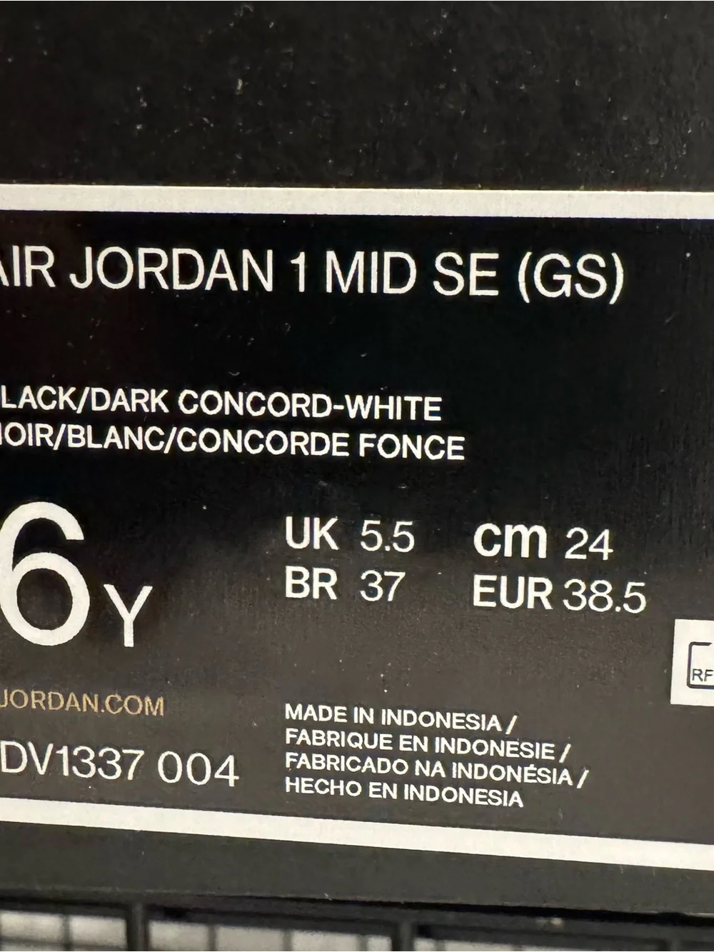 Nike air Jordan 1 mid se black concord new 6Y